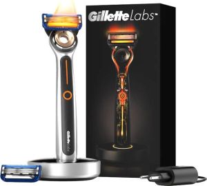 GILLETTE LABS HEATED RAZOR FOR MEN ΘΕΡΜΑΙΝΟΜΕΝΗ ΞΥΡΙΣΤΙΚΗ ΜΗΧΑΝΗ1 ΤΕΜΑΧΙΟ & 2 ΑΝΤΑΛΛΑΚΤΙΚΑ